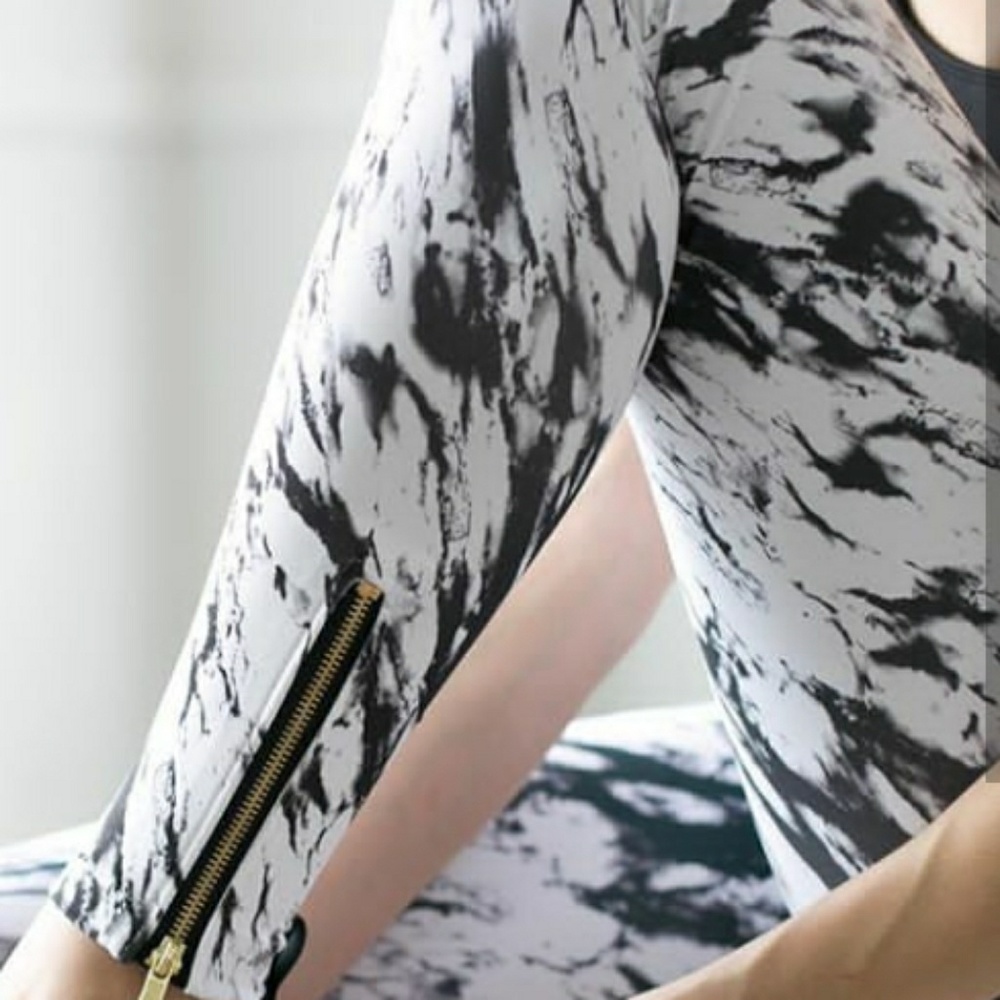 Marble Tight